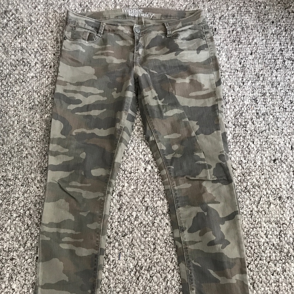 Hippie Laundry camo jeans